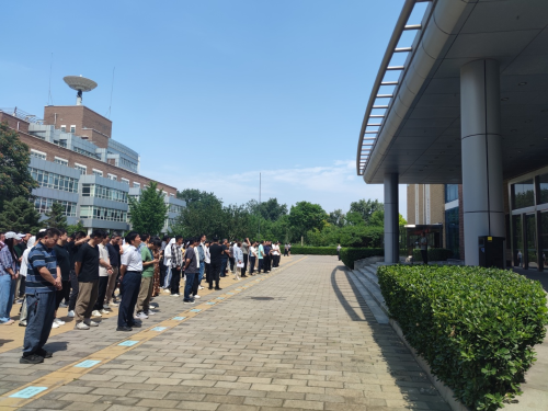 图片2 图片2